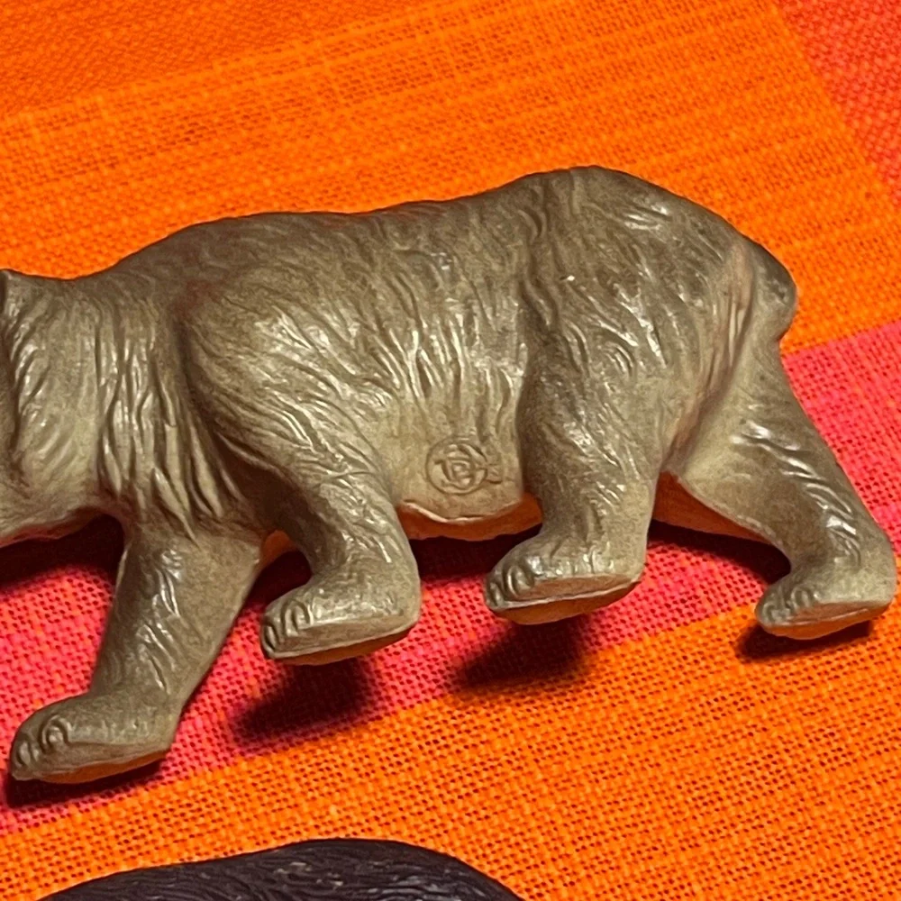 Set of Three Vintage Bear Figurine Toys - Picture 3 of 6